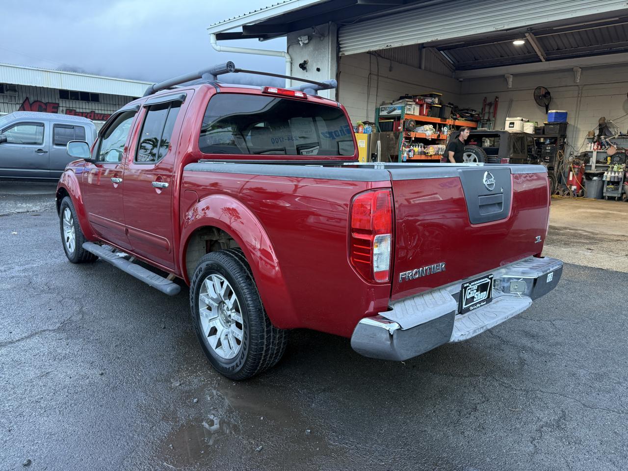 Nissan Frontier SL Crew Cab 2WD 2012