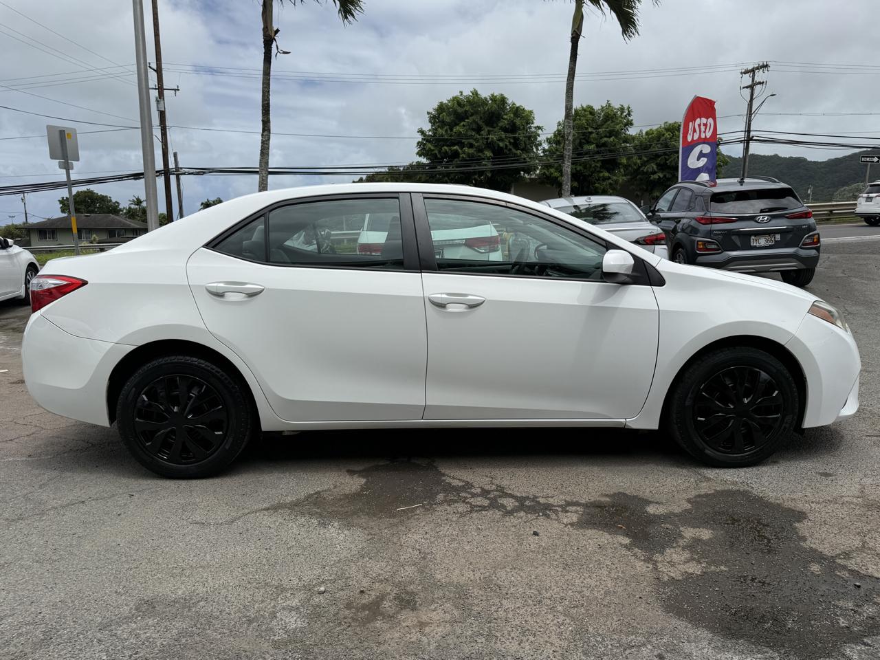 Toyota Corolla LE 2014