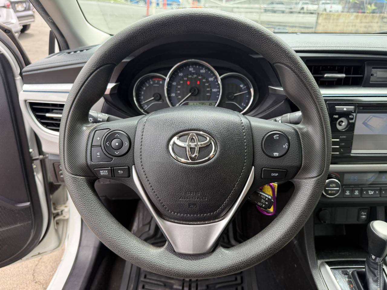 Toyota Corolla LE 2014
