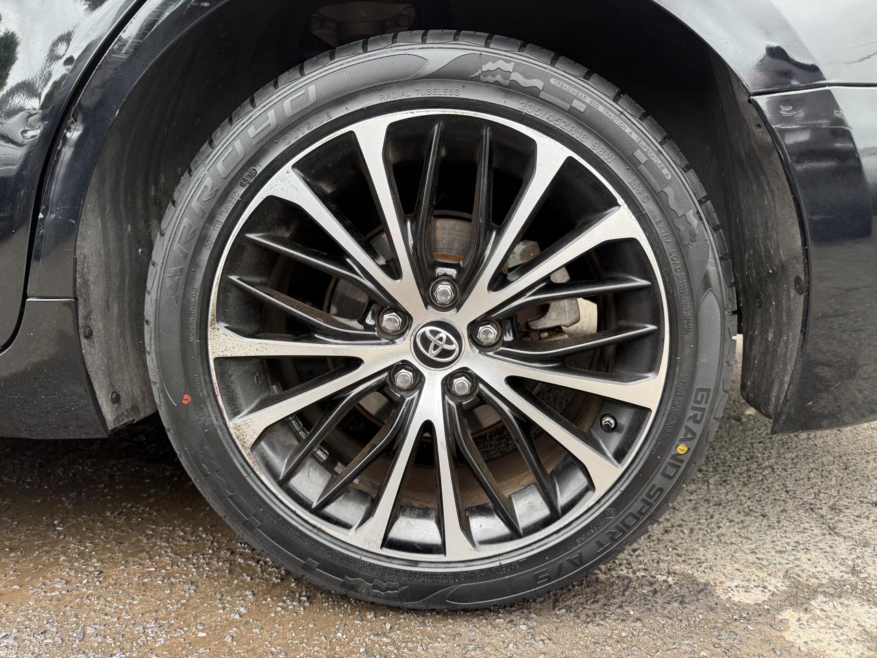 Toyota Camry SE 2018