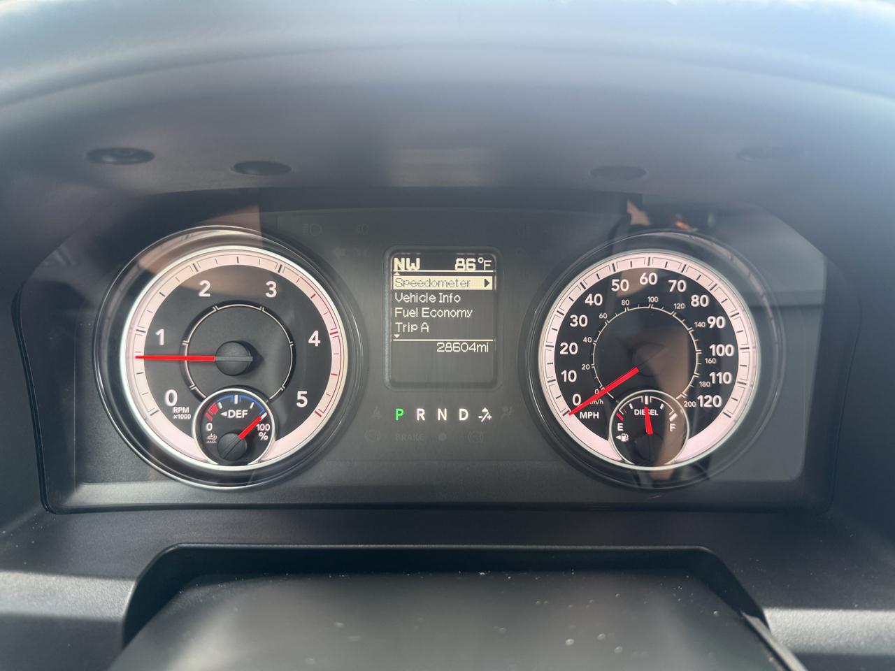 RAM 2500 Tradesman Regular Cab 4WD 2018