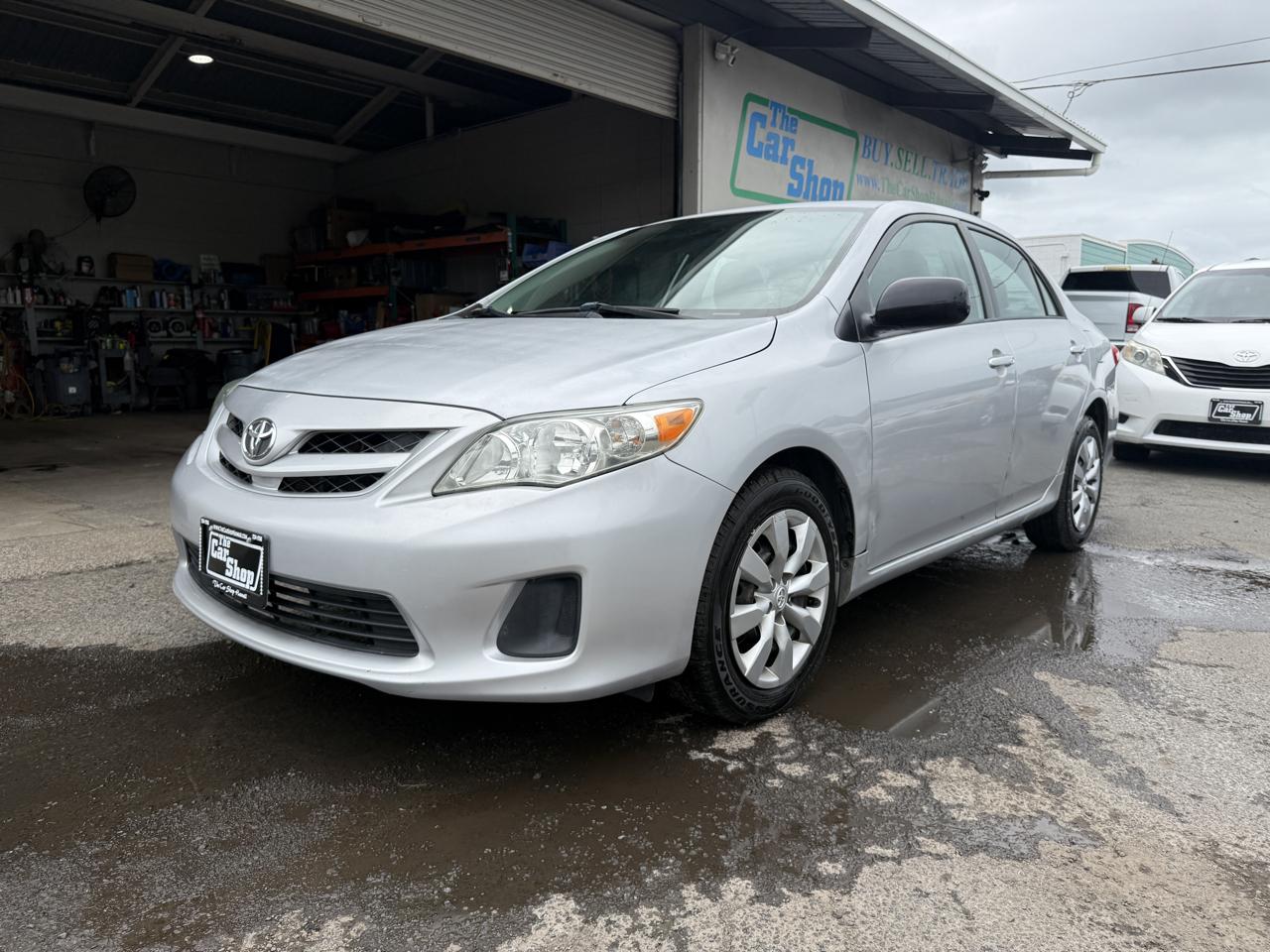 Toyota Corolla LE 2012