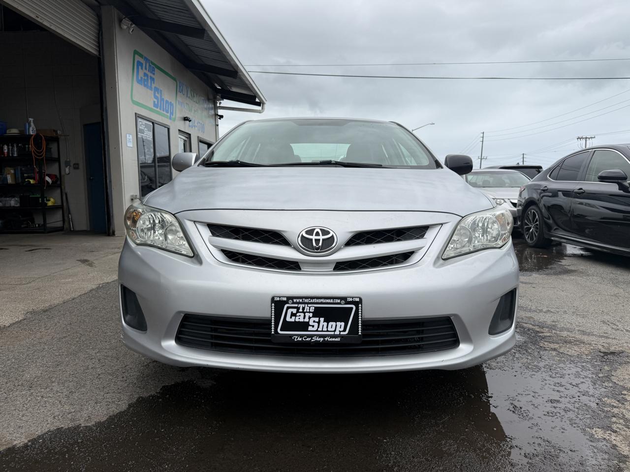 Toyota Corolla LE 2012