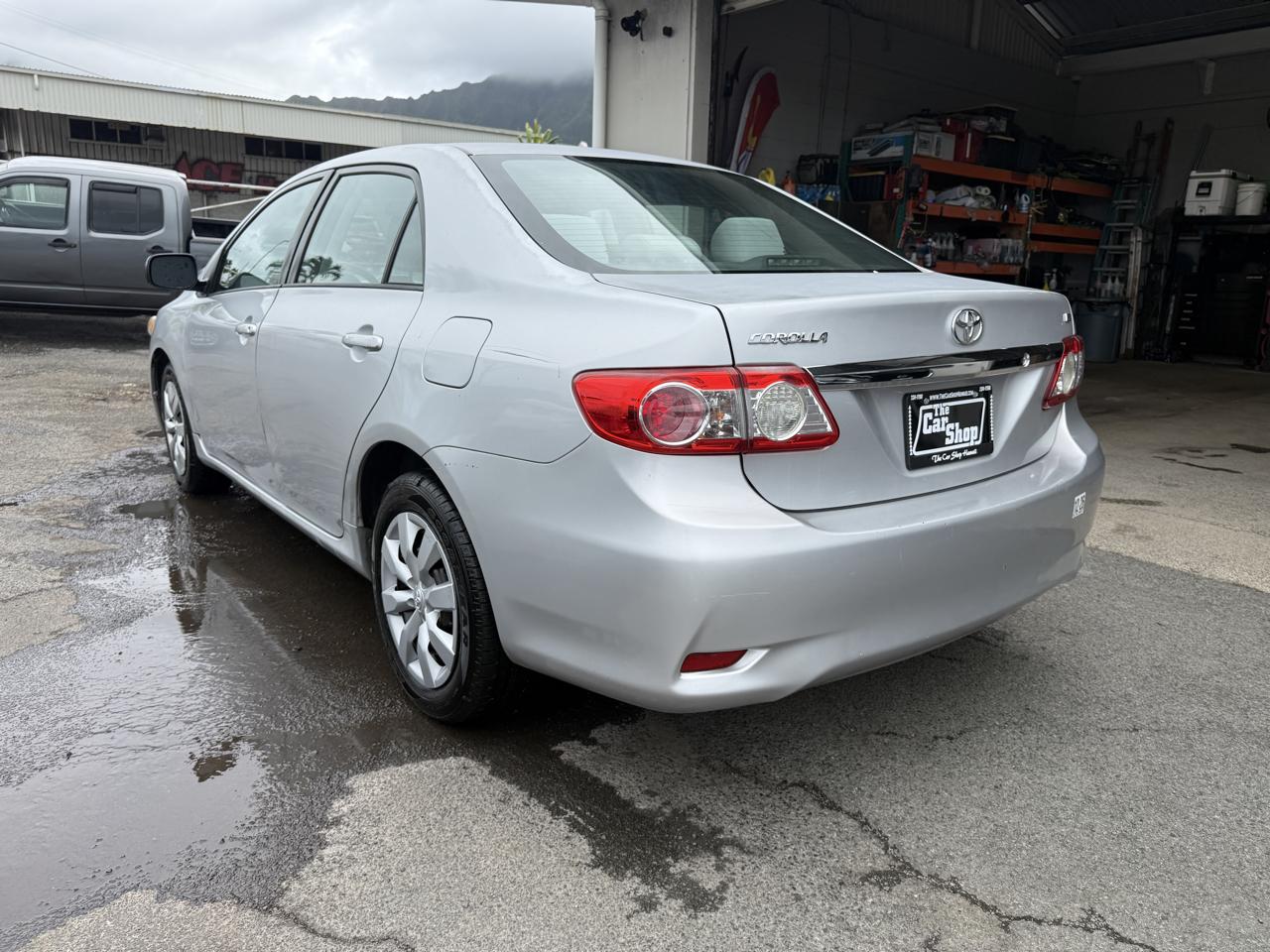 Toyota Corolla LE 2012