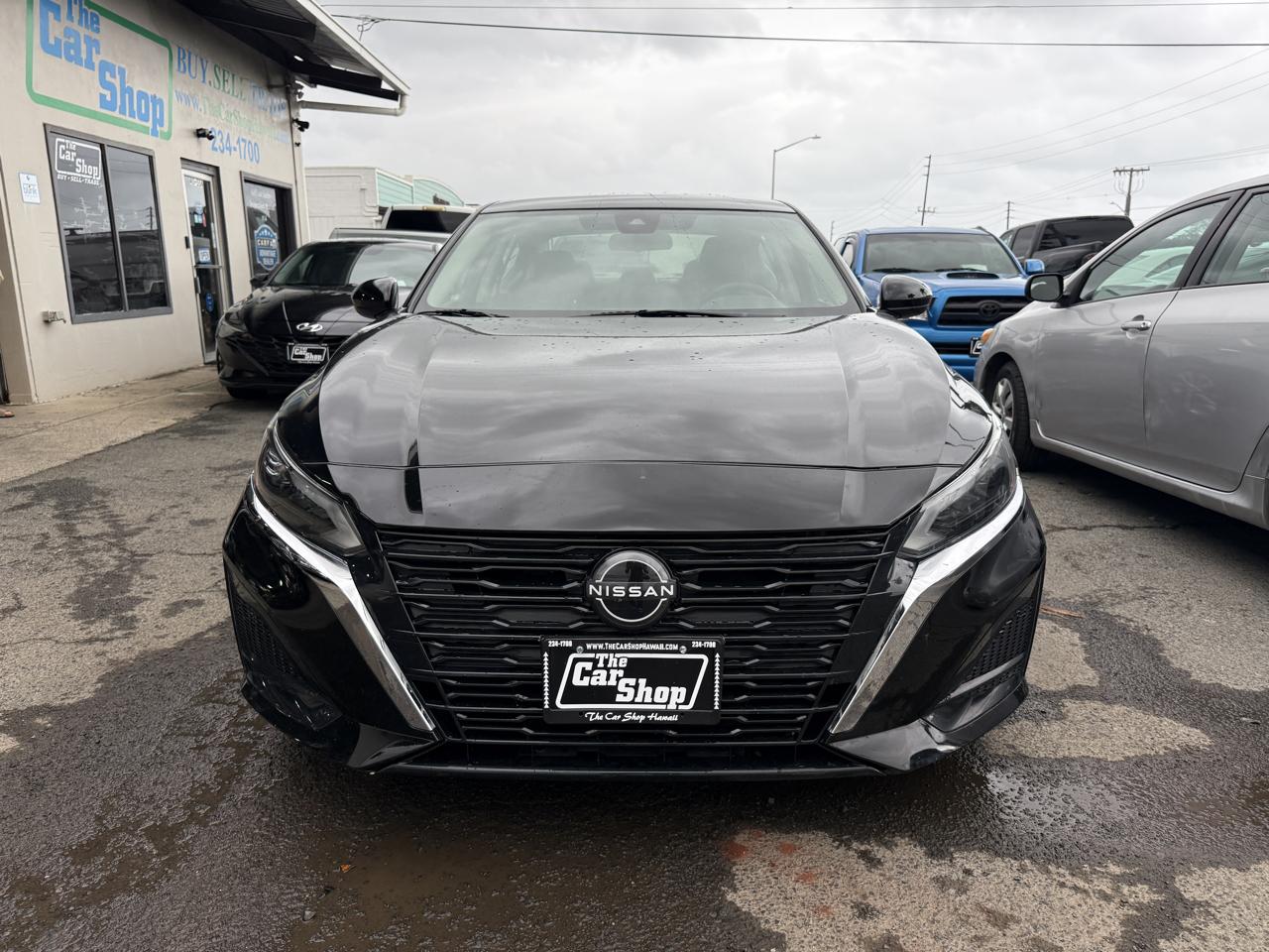 Nissan Altima photo 3