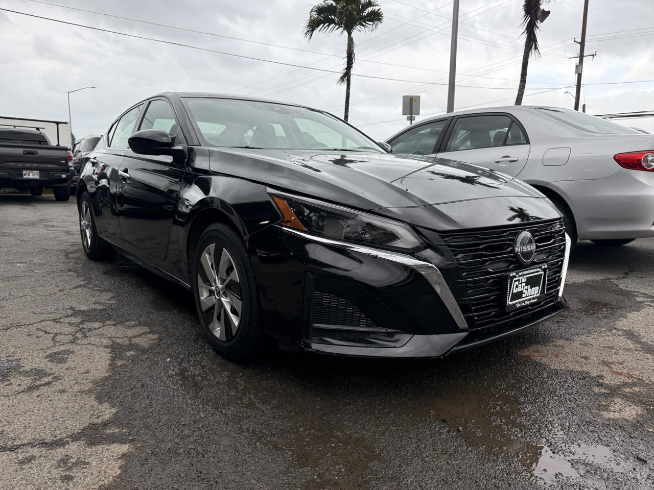 Nissan Altima photo 4