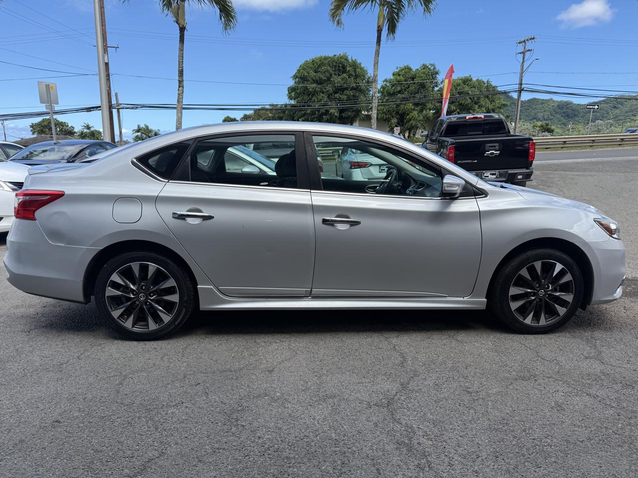 Nissan Sentra SR Sedan 2018