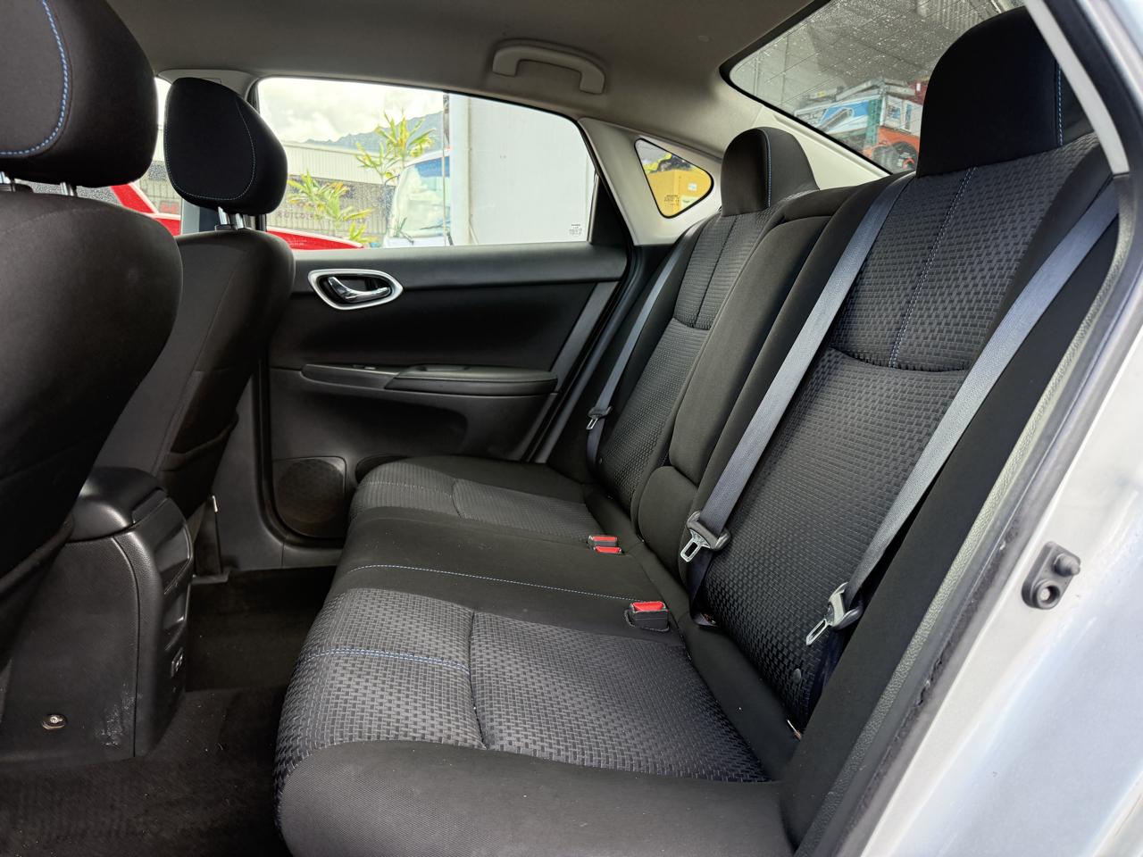 Nissan Sentra SR Sedan 2018