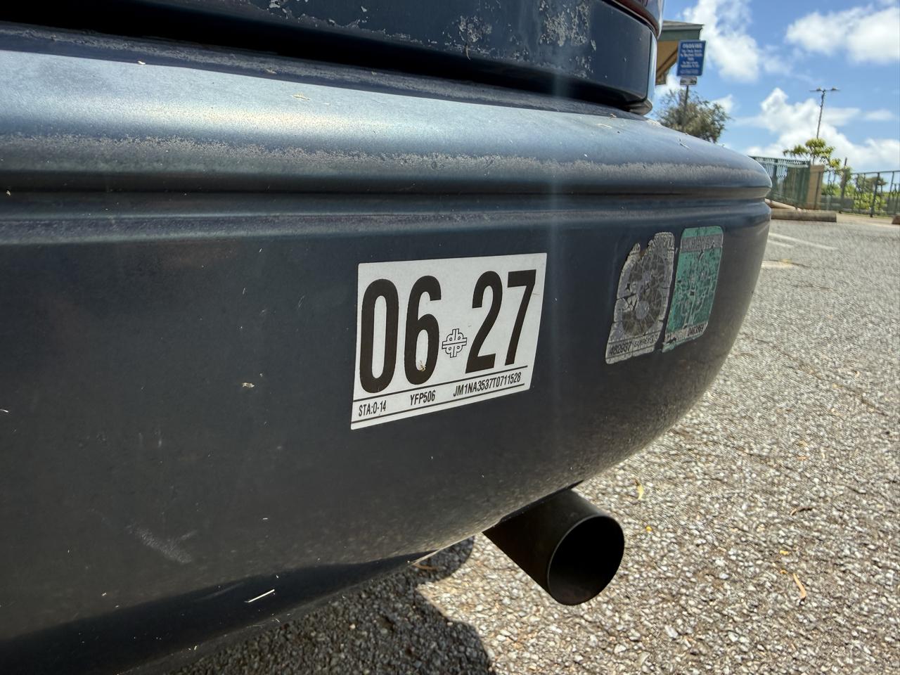 Mazda MX-5 Miata Base 2D Convertible 1996