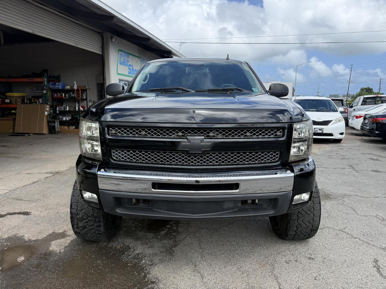 Chevrolet Silverado 1500 LT Crew Cab 2WD 2011