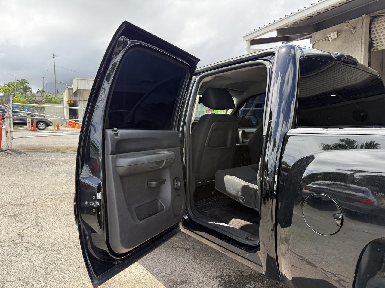 Chevrolet Silverado 1500 LT Crew Cab 2WD 2011
