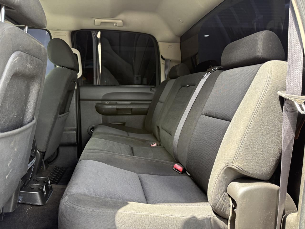 Chevrolet Silverado 1500 LT Crew Cab 2WD 2011