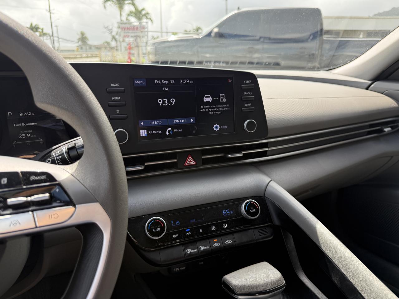 Hyundai Elantra SEL 2023