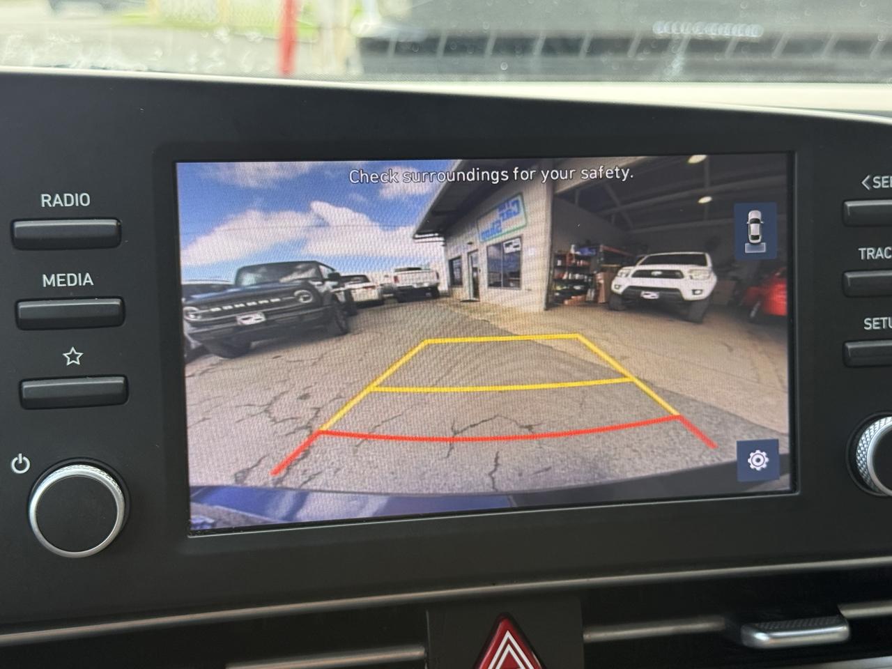 Hyundai Elantra SEL 2023