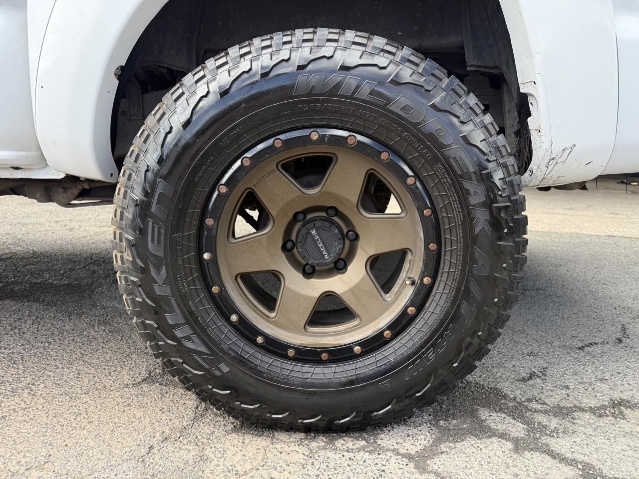 Toyota Tacoma PreRunner Double Cab V6 Automatic 2WD 2005