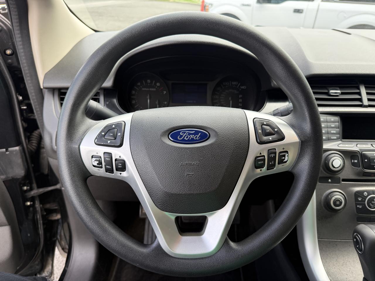 Ford Edge SE FWD 2013