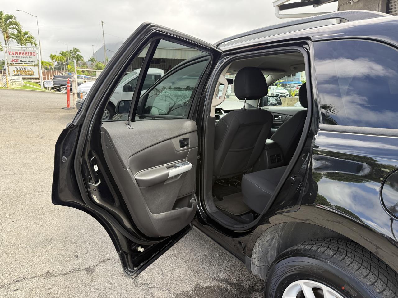 Ford Edge SE FWD 2013