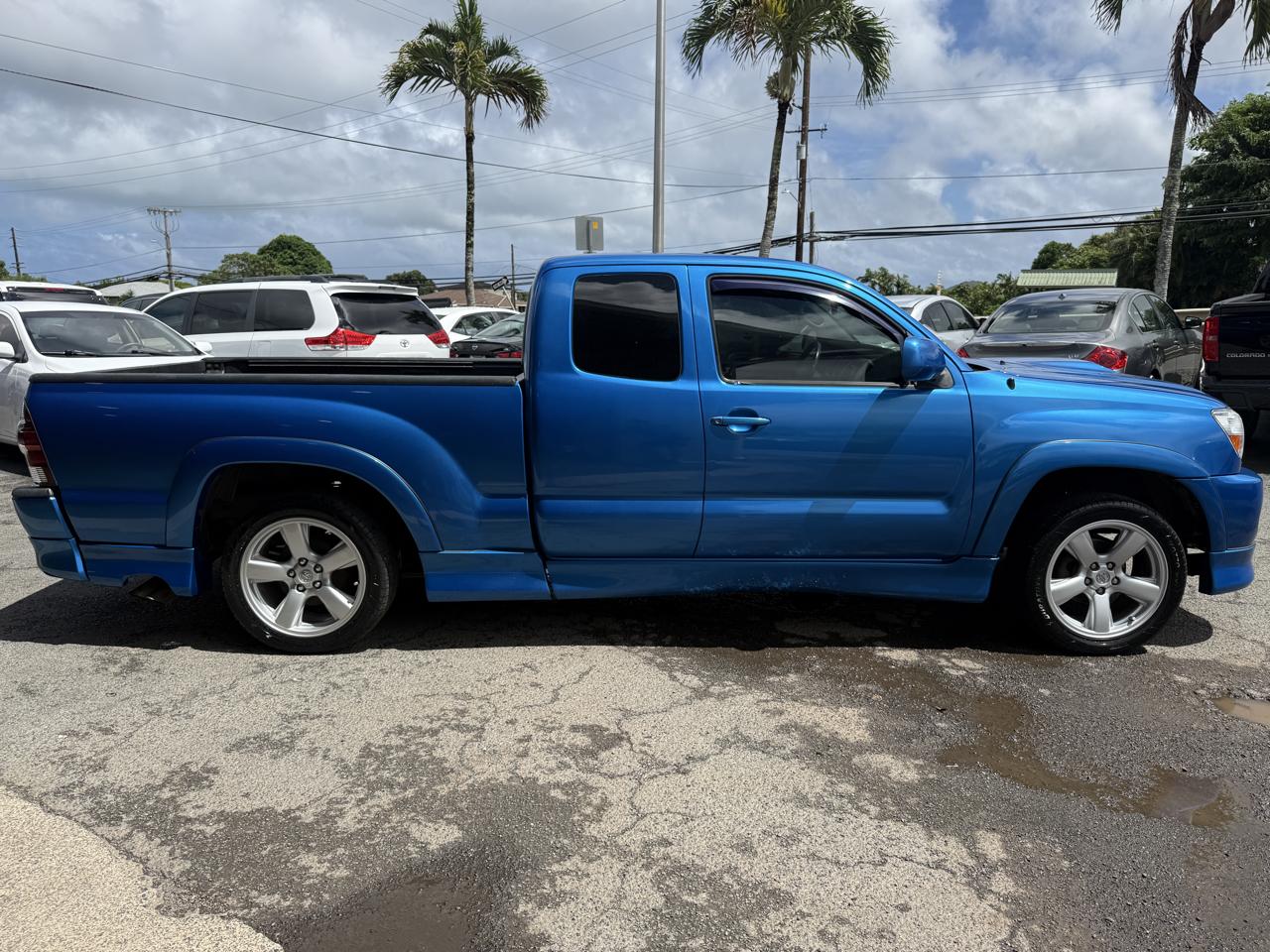 Toyota Tacoma X-Runner V6 2WD 2006