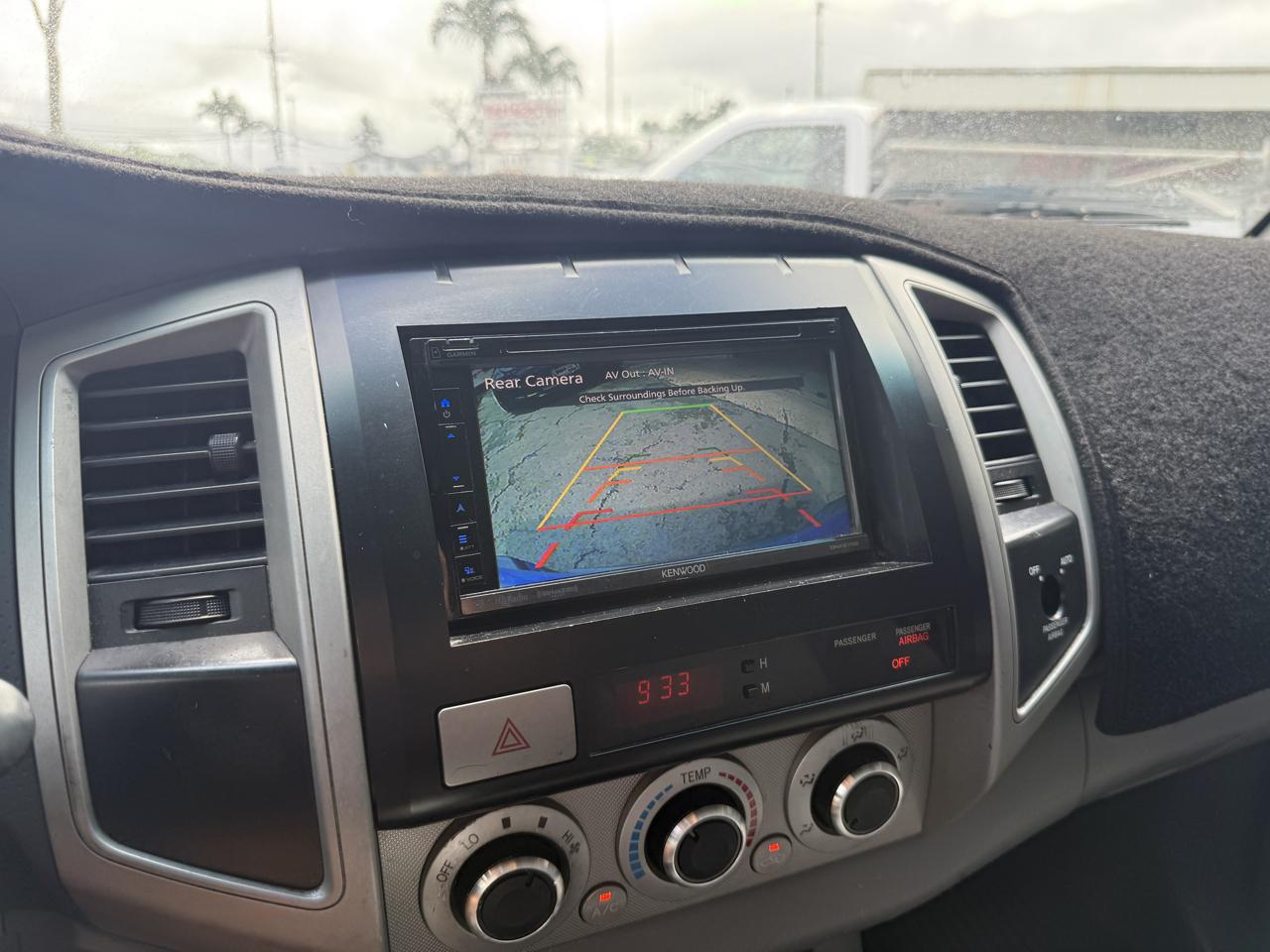 Toyota Tacoma X-Runner V6 2WD 2006