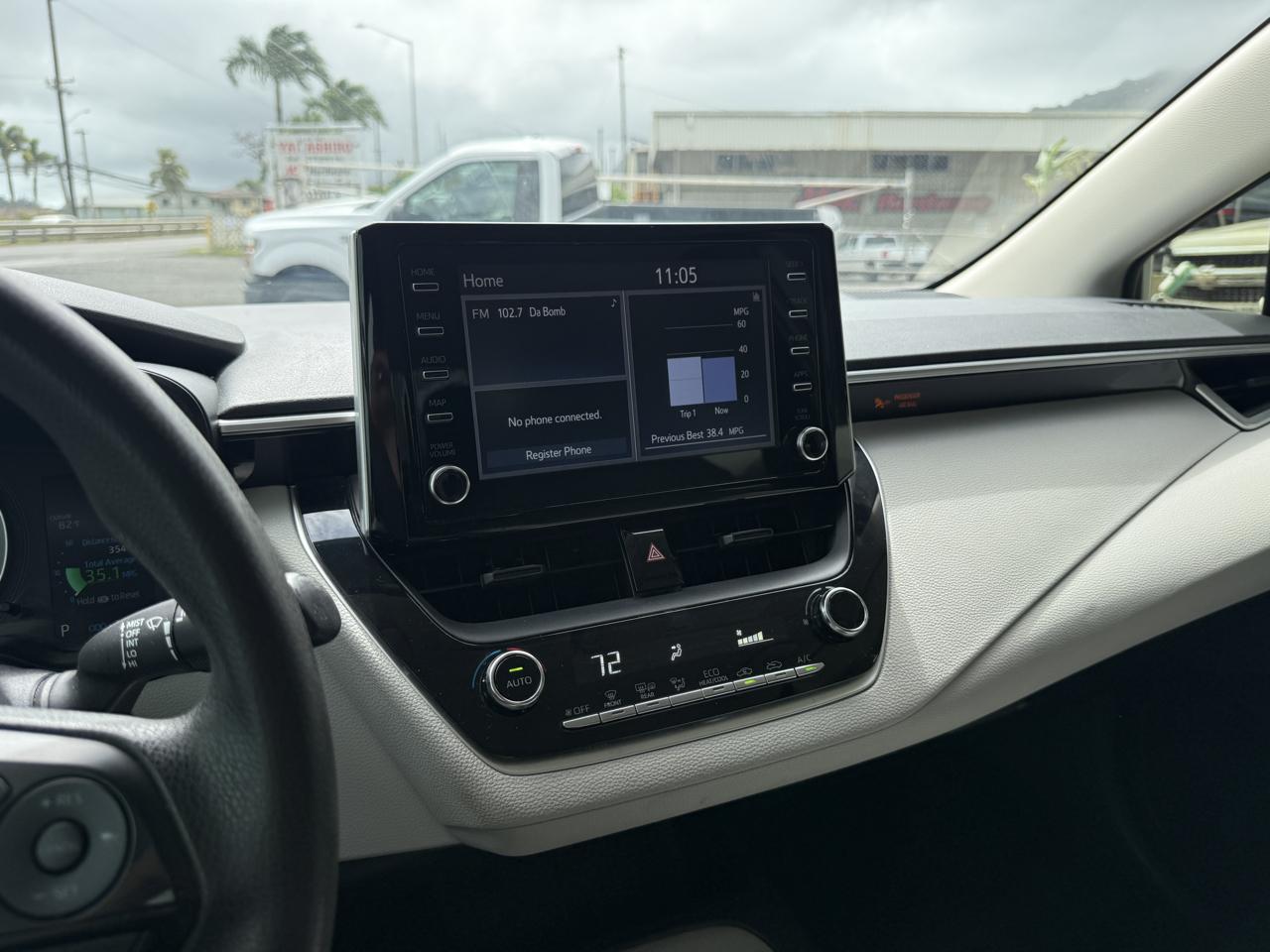 Toyota Corolla LE 2021