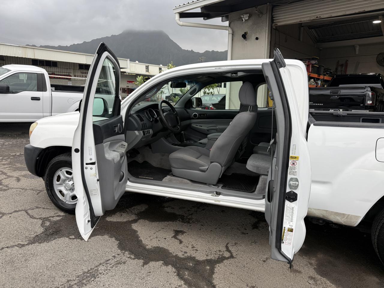 Toyota Tacoma Access Cab 2WD 2009
