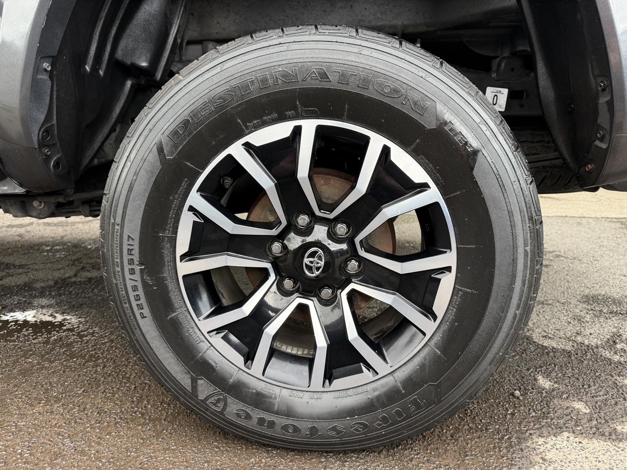 Toyota Tacoma TRD Sport Double Cab V6 2023