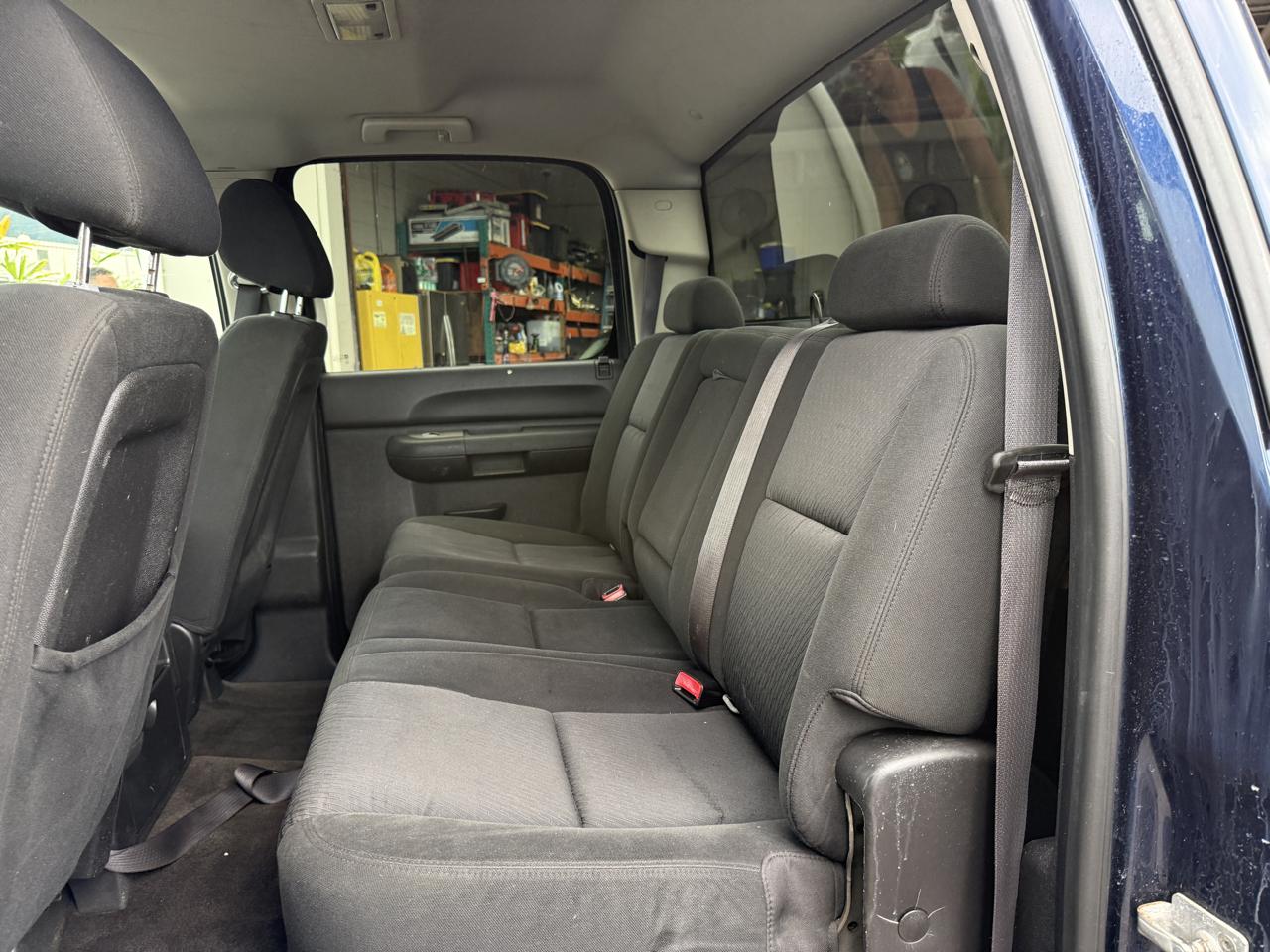 GMC Sierra 1500 SLE Crew Cab 2WD 2011