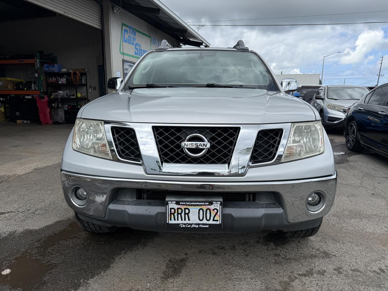 Nissan Frontier SL Crew Cab 2WD 2011