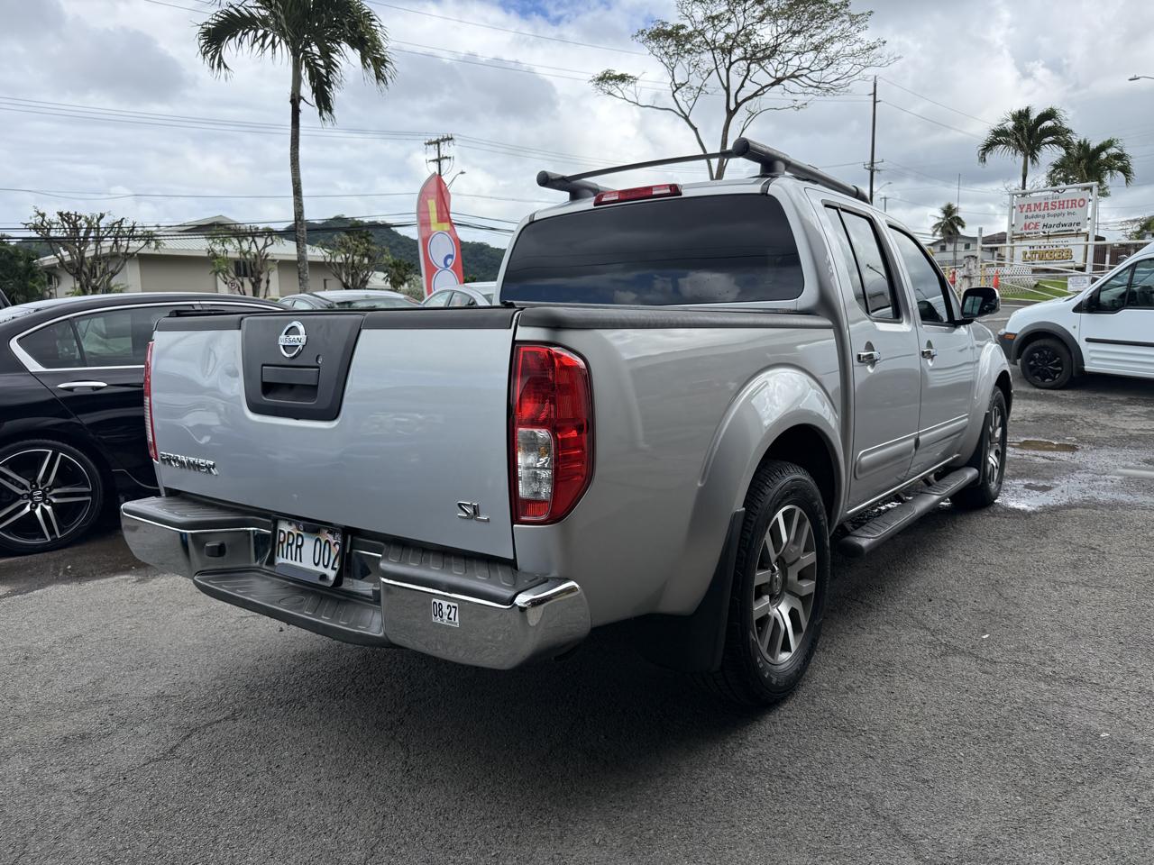 Nissan Frontier SL Crew Cab 2WD 2011