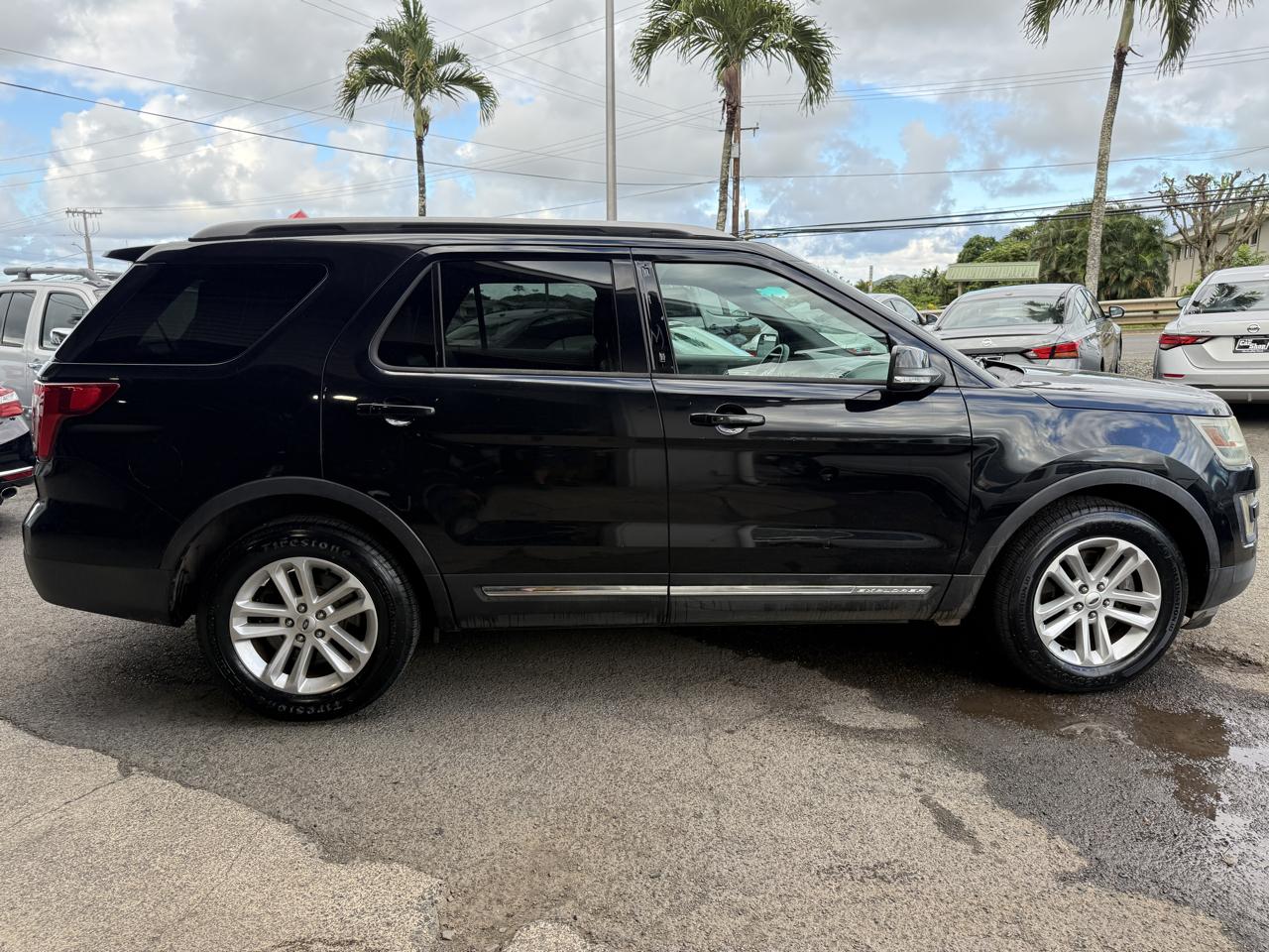 Ford Explorer XLT FWD 2016