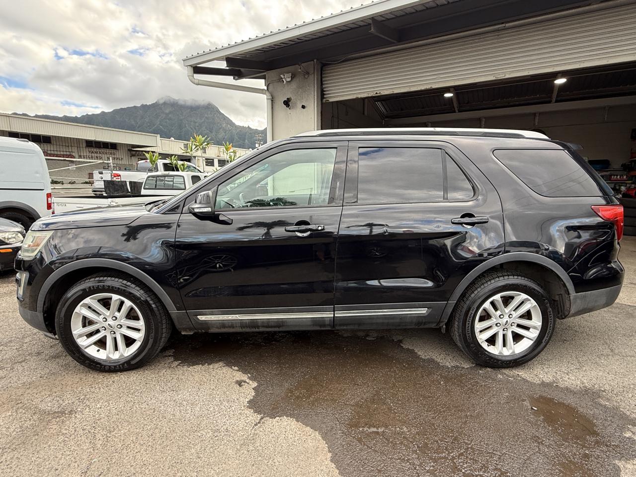 Ford Explorer XLT FWD 2016