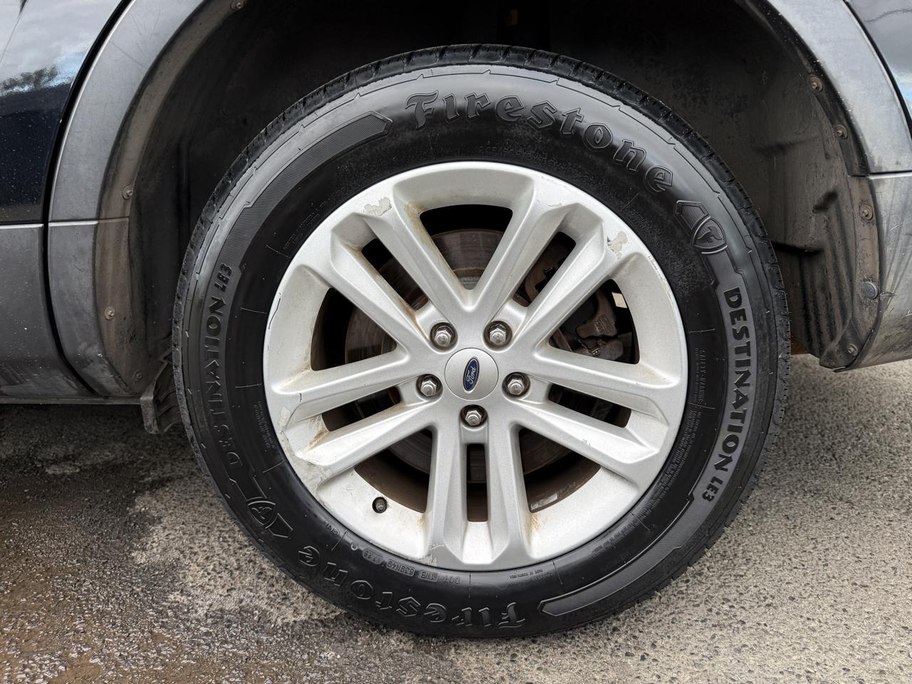 Ford Explorer XLT FWD 2016