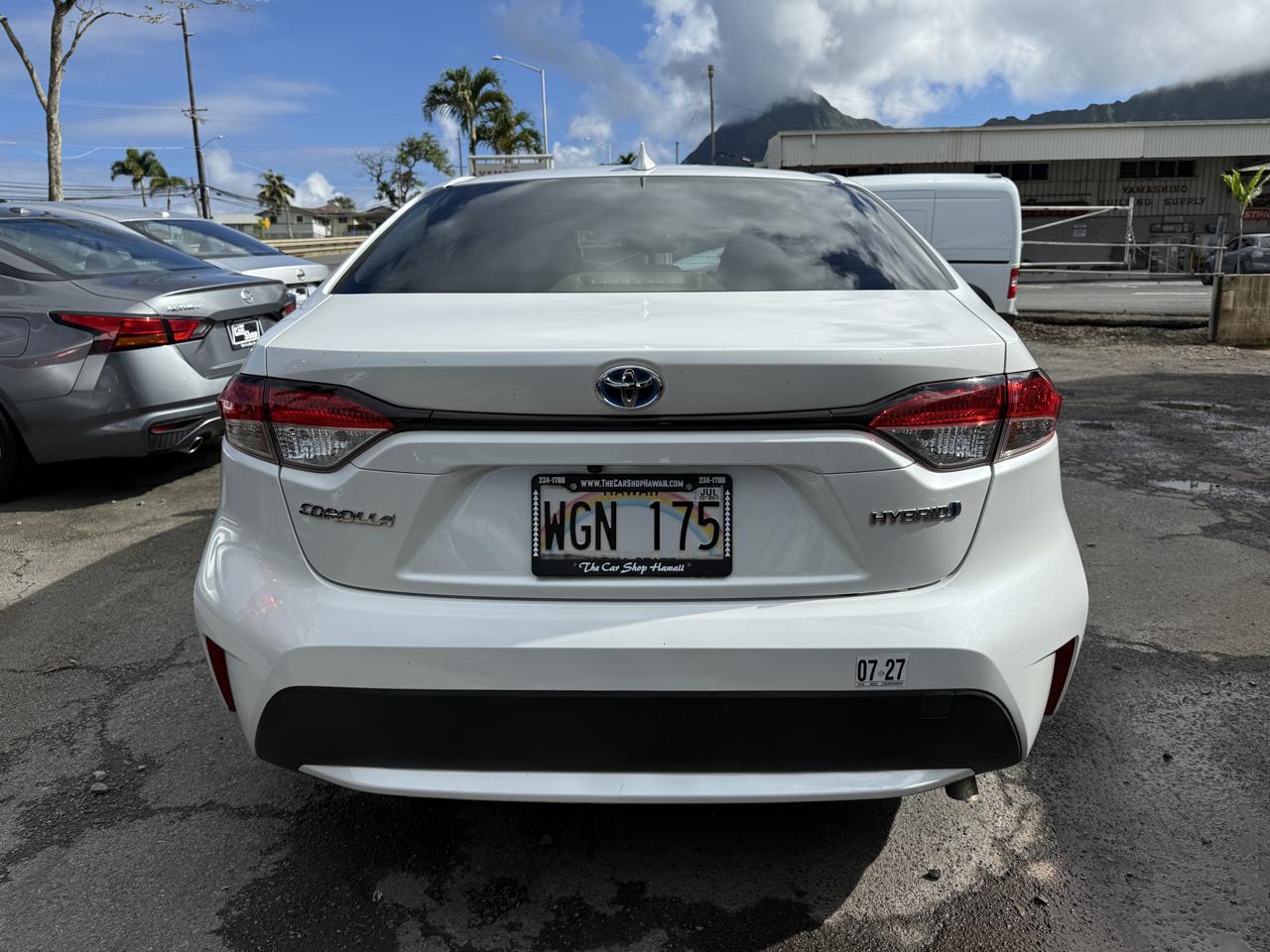 Toyota Corolla LE Hybrid 2022