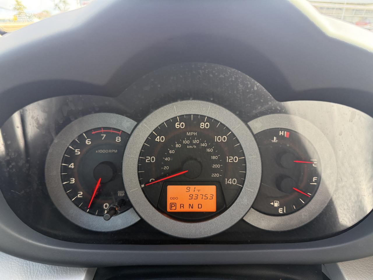 Toyota RAV4 Base I4 2WD 2012