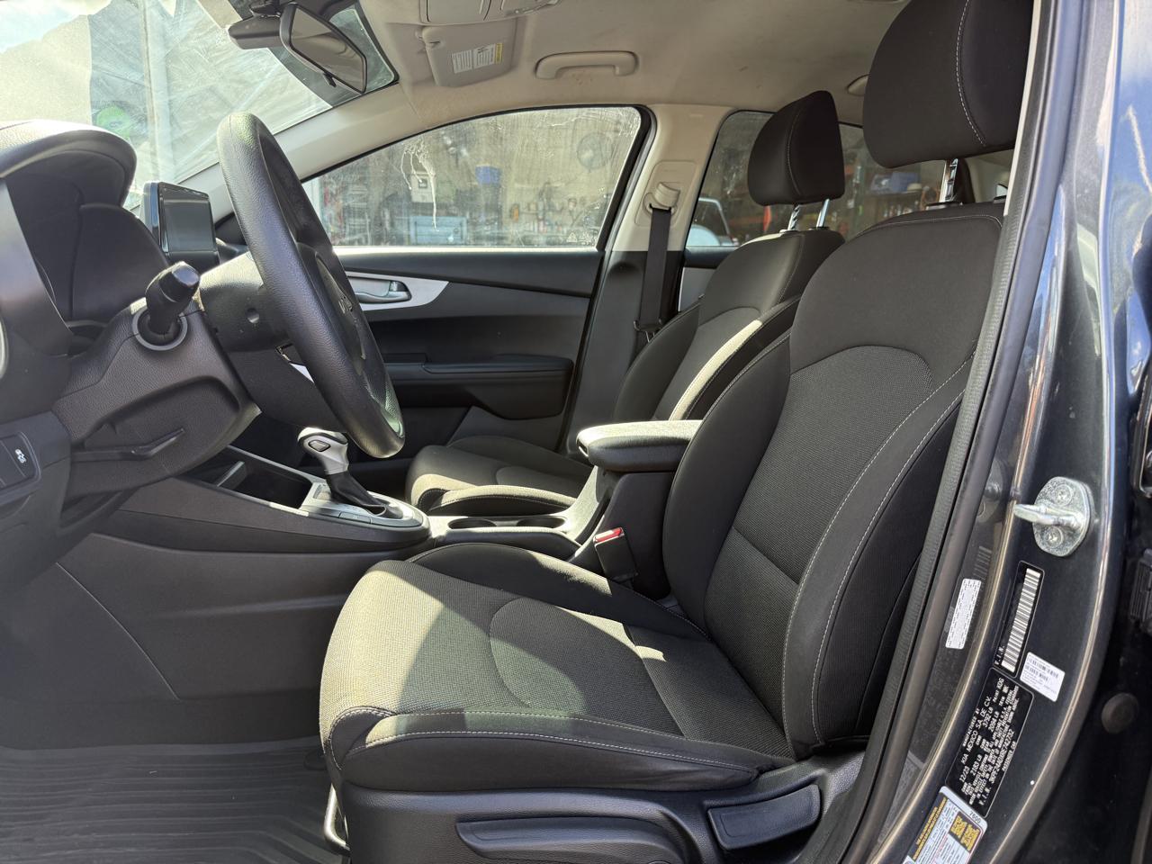 Kia Forte LX 2024