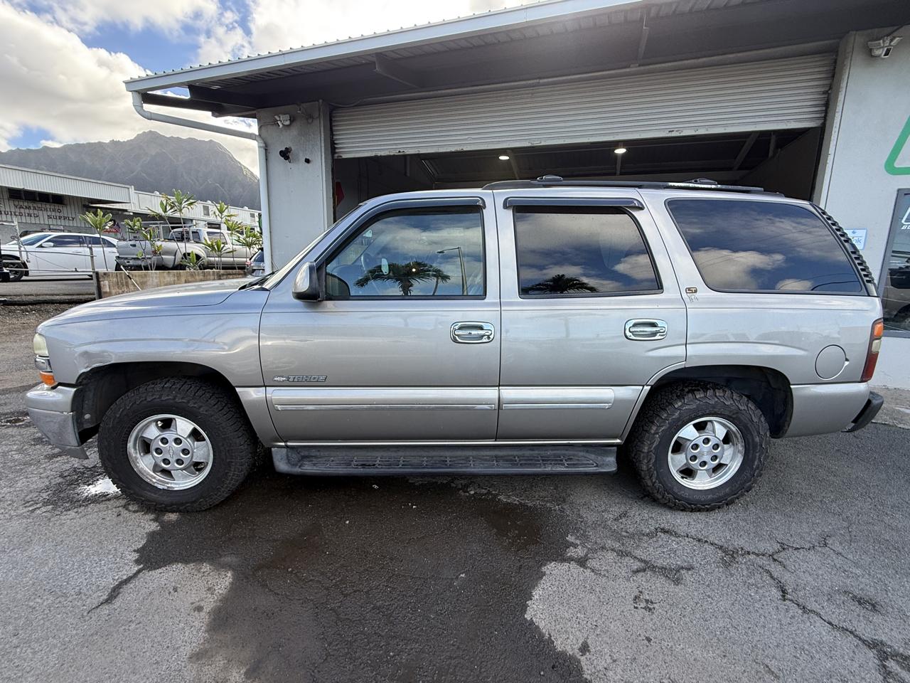 Chevrolet Tahoe 4WD 2000