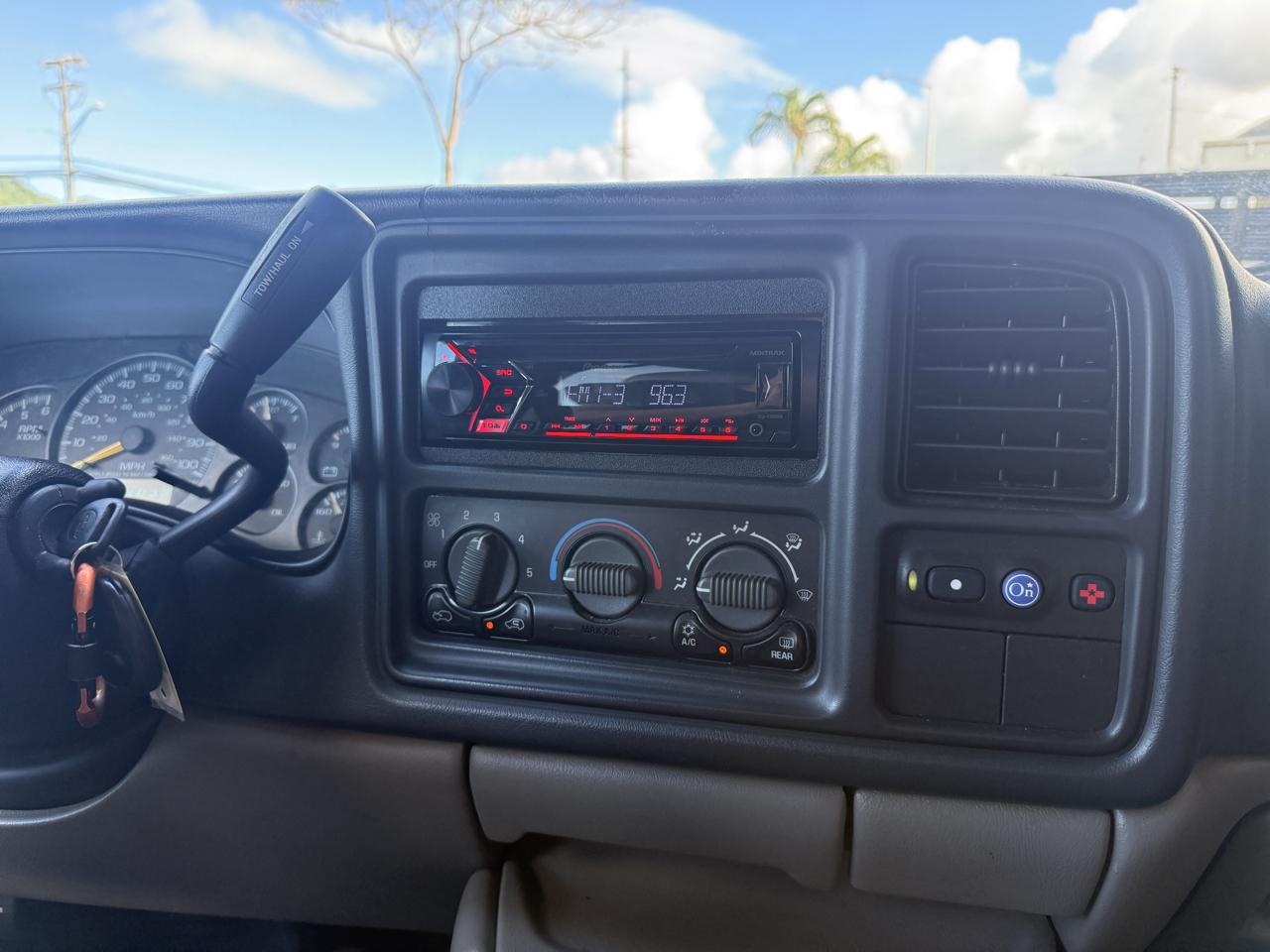 Chevrolet Tahoe 4WD 2000