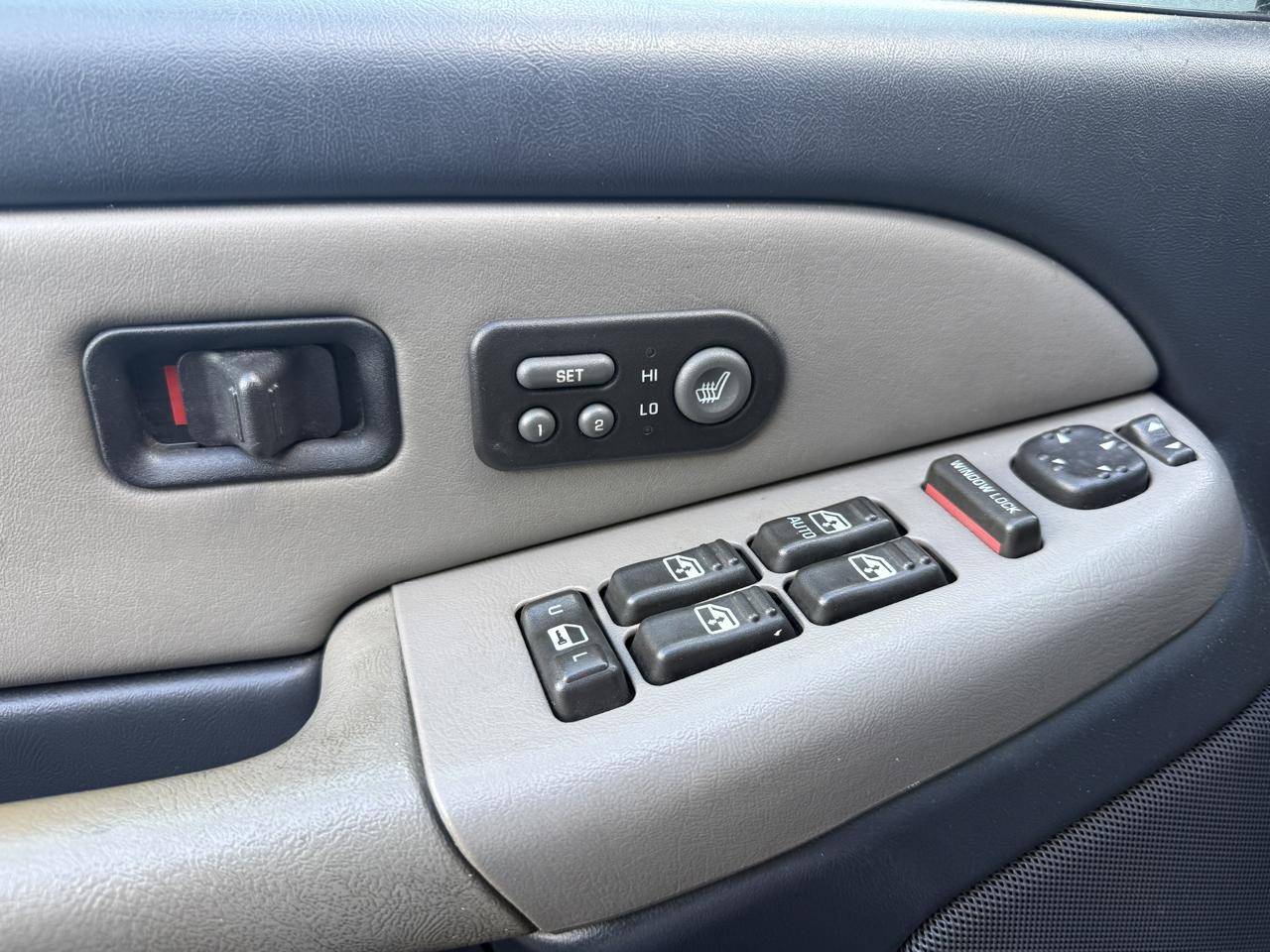 Chevrolet Tahoe 4WD 2000