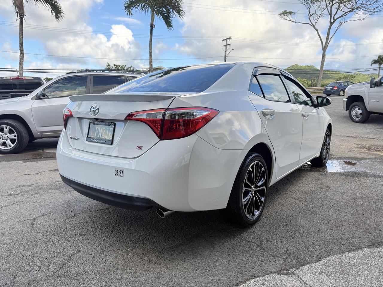 Toyota Corolla S Premium CVT 2015
