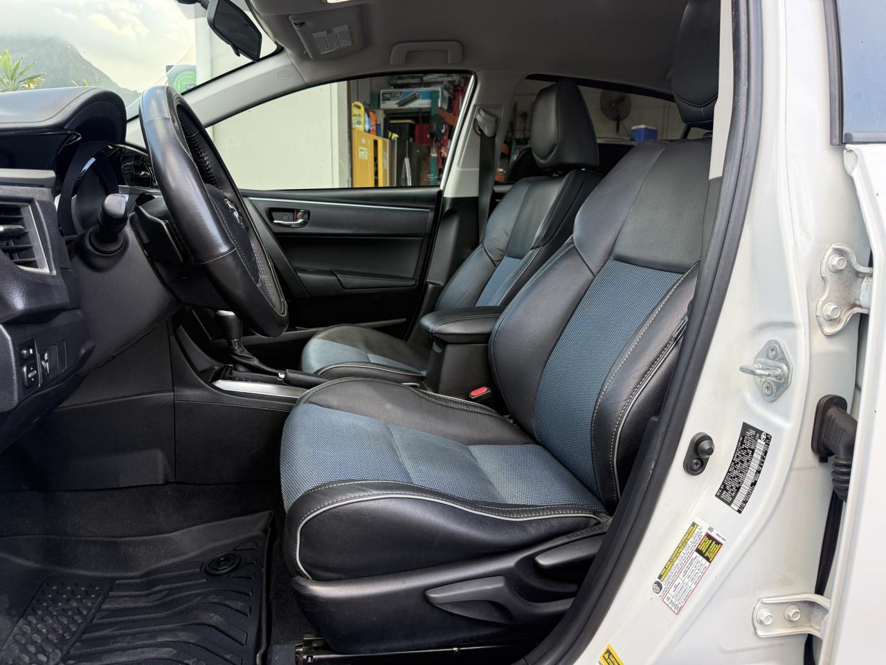 Toyota Corolla S Premium CVT 2015