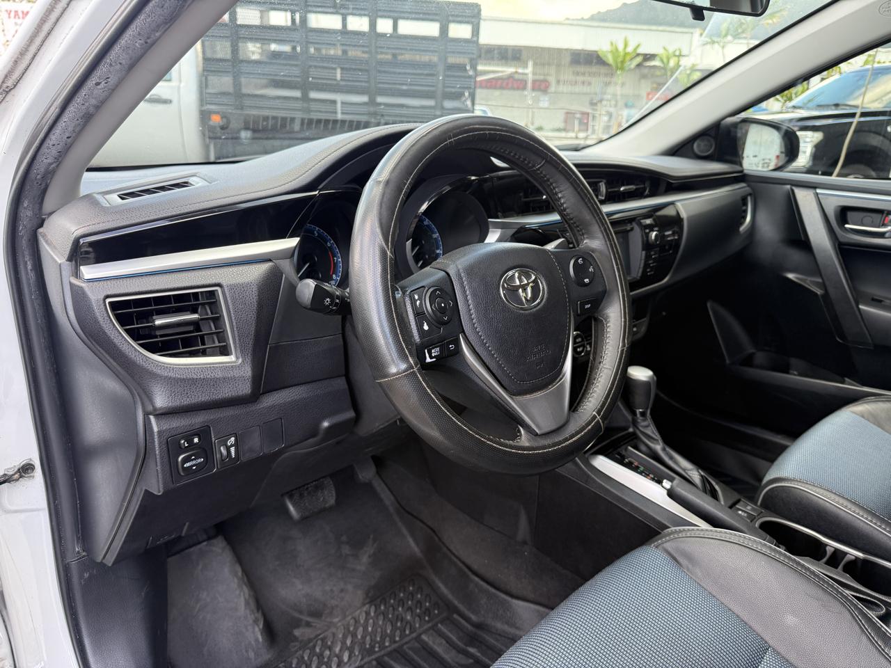 Toyota Corolla S Premium CVT 2015