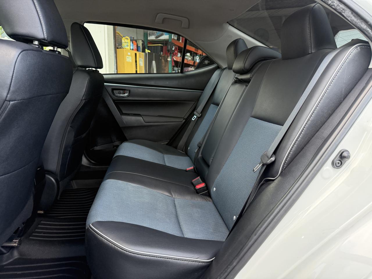 Toyota Corolla S Premium CVT 2015