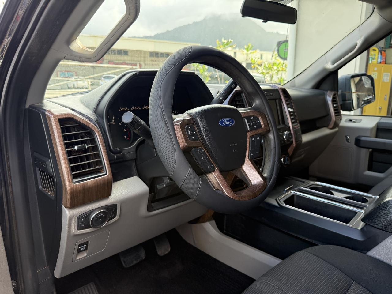 Ford F-150 STX SuperCrew 2WD 2019