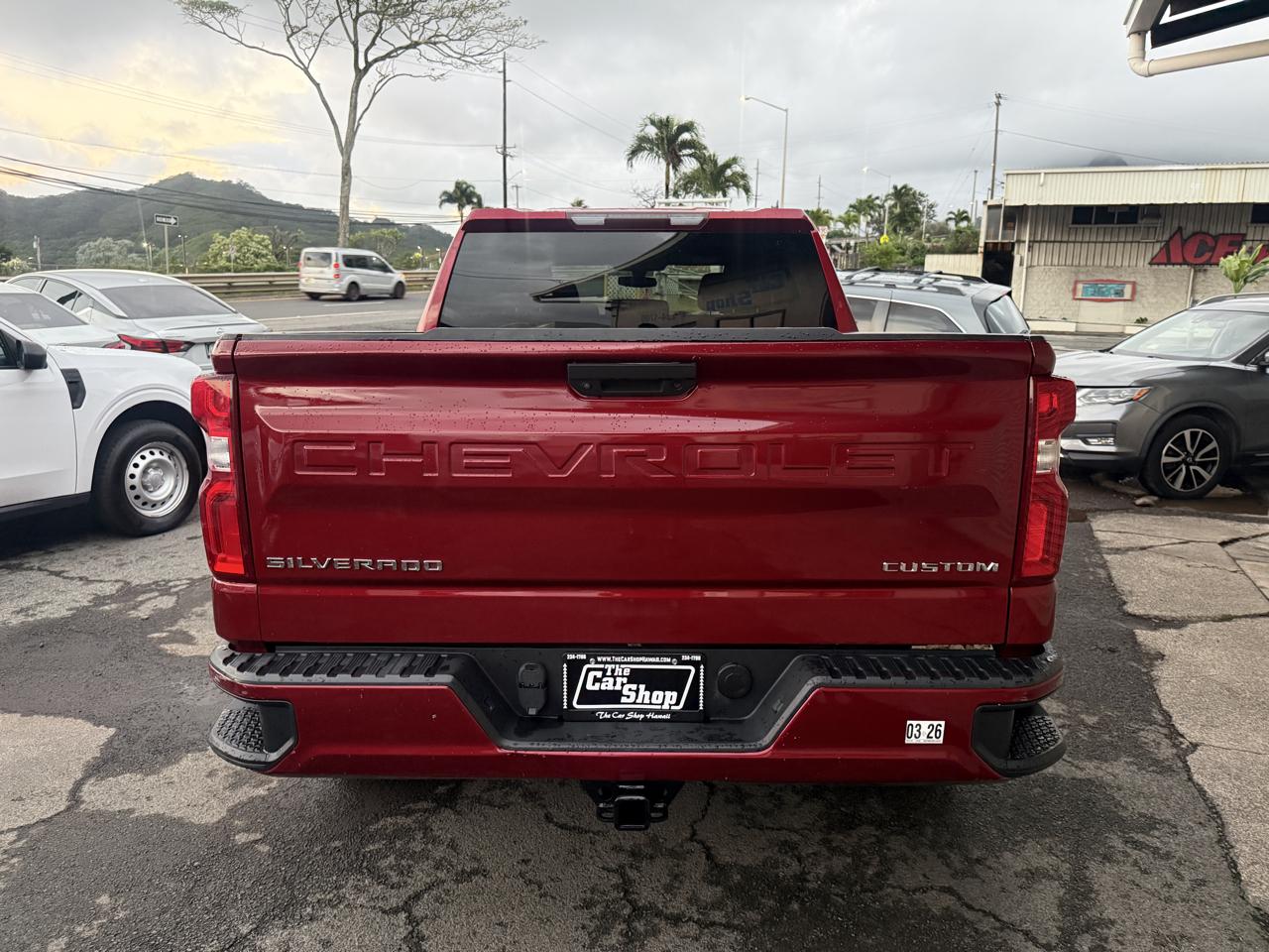 Chevrolet Silverado 1500 Custom Crew Cab Long Box 2WD 2019