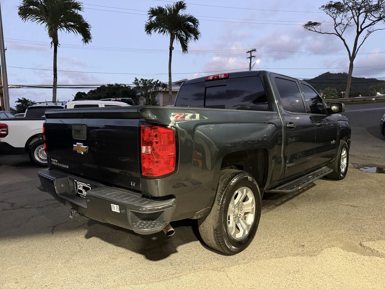 Chevrolet Silverado 1500 LT Z71 Crew Cab 4WD 2018