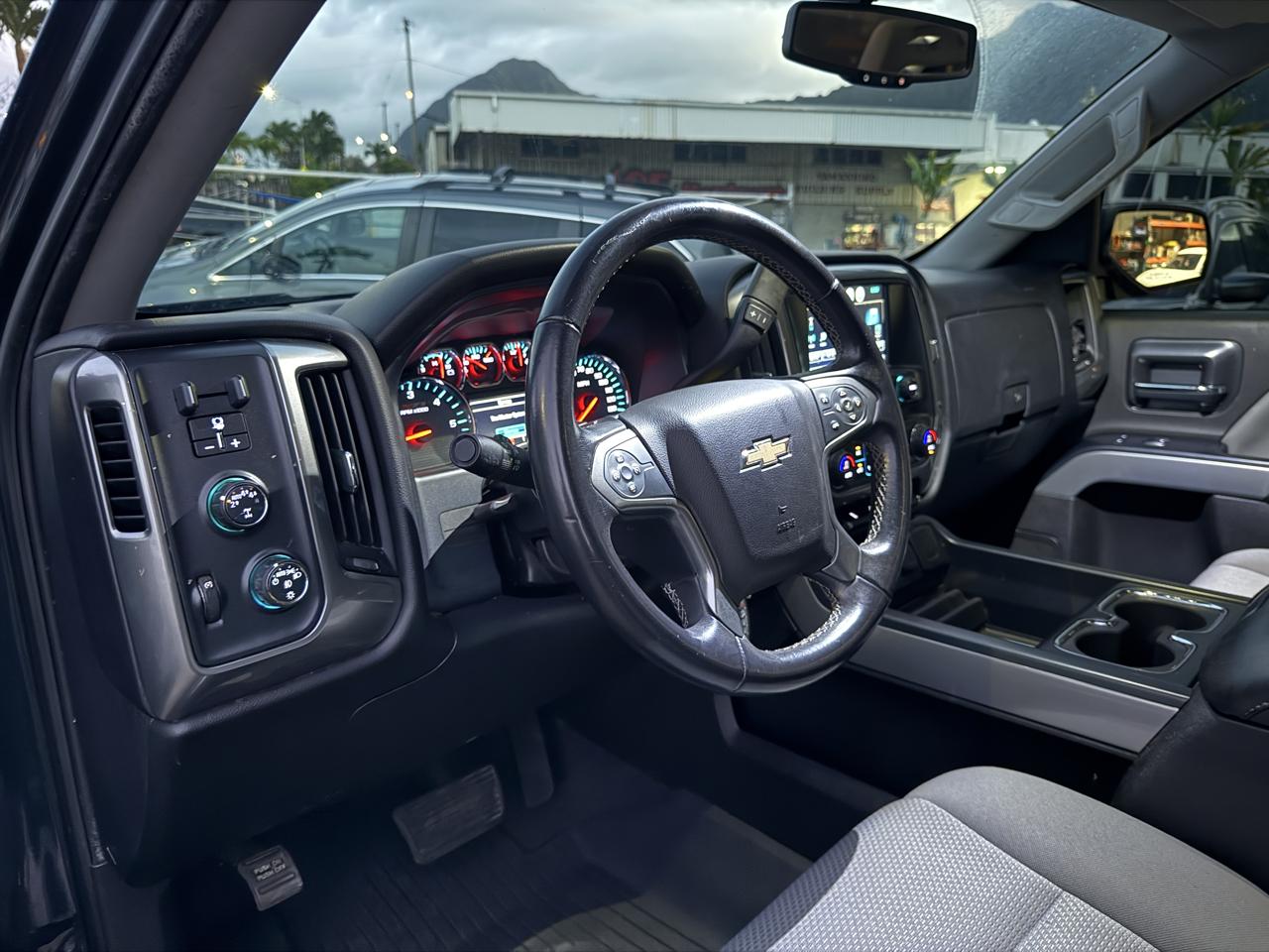 Chevrolet Silverado 1500 LT Z71 Crew Cab 4WD 2018