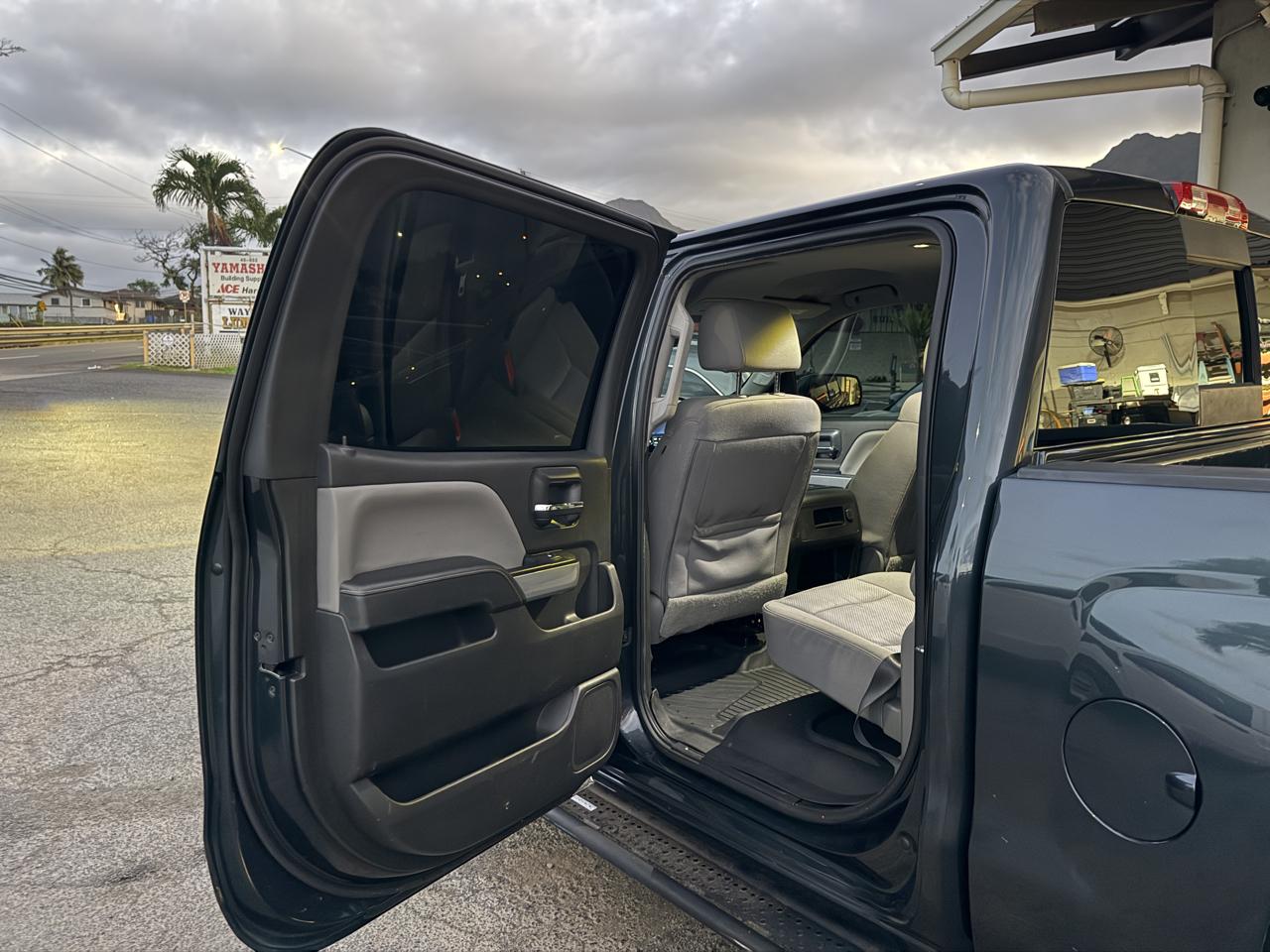 Chevrolet Silverado 1500 LT Z71 Crew Cab 4WD 2018