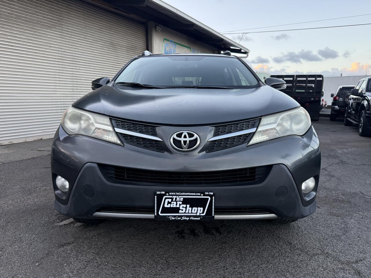 Toyota RAV4 XLE FWD 2013