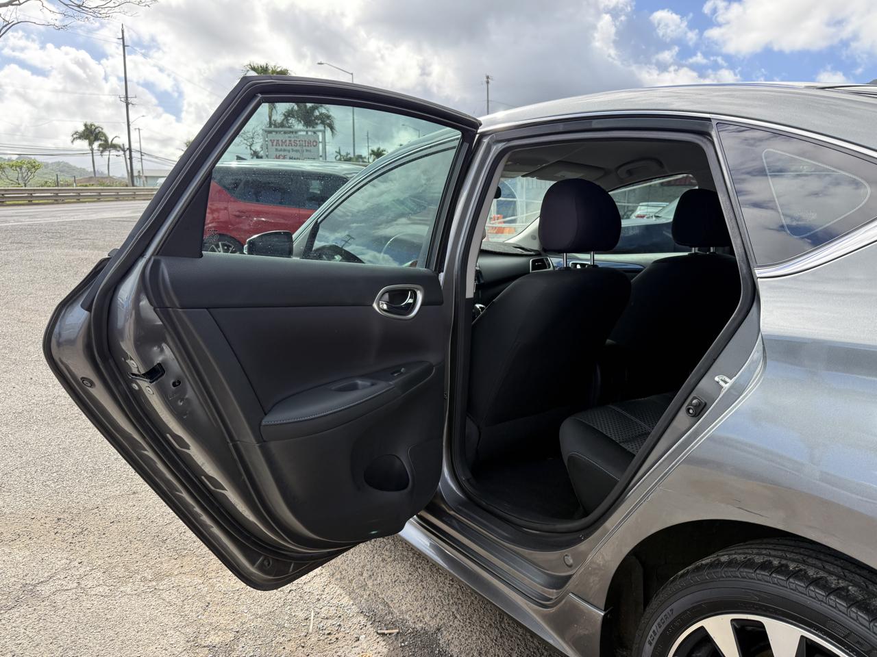 Nissan Sentra SR 2019