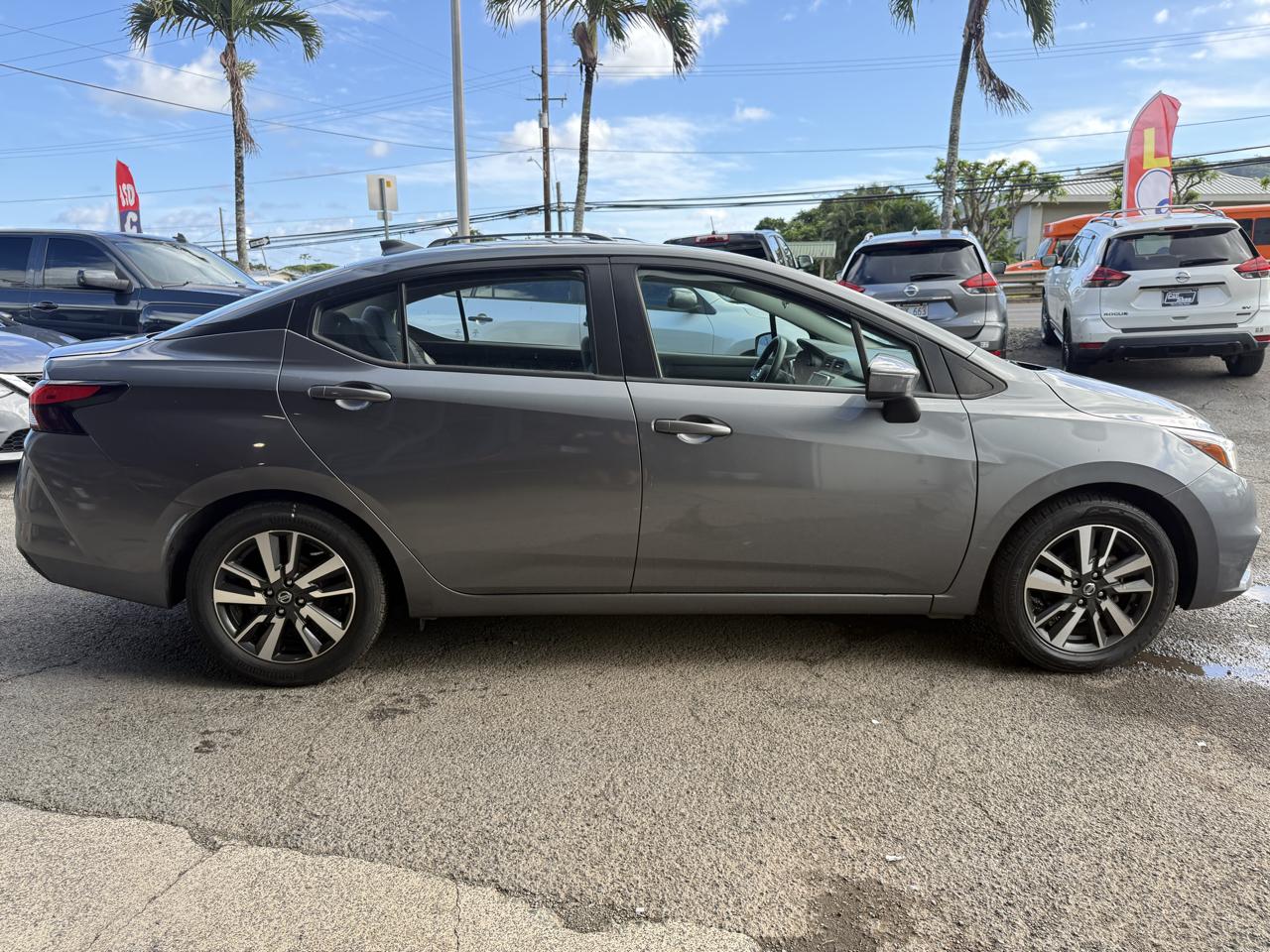 Nissan Versa SV 2021